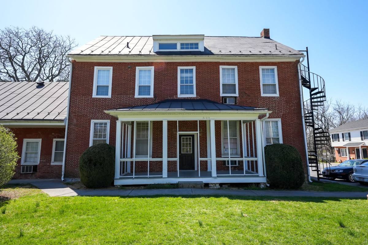 Apartment for rent at 3103 3105 3107 Shawnee Dr, Winchester, VA 22601