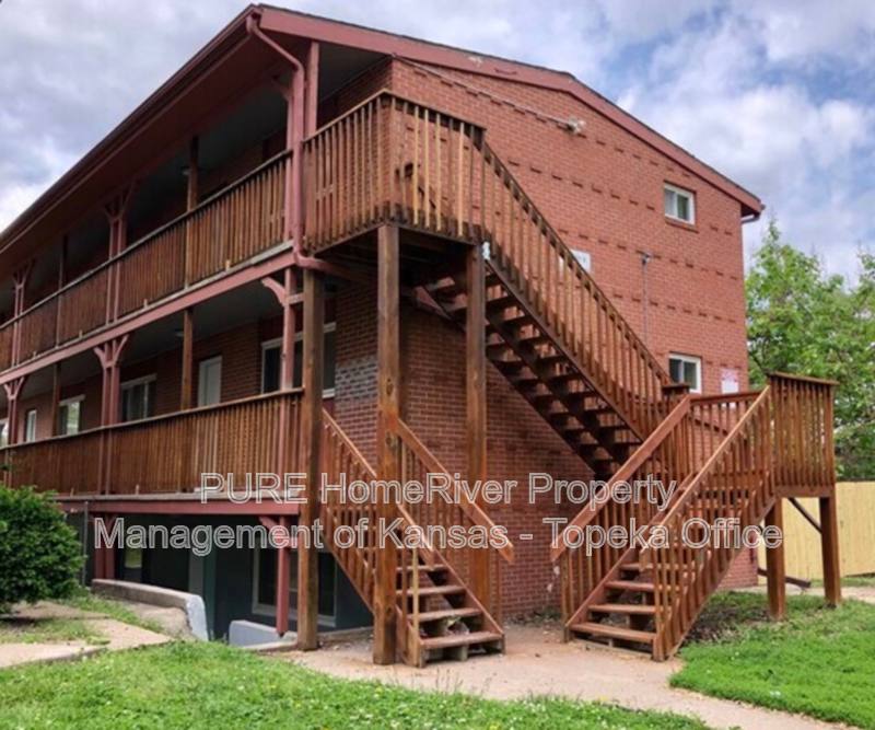 Apartment for rent at 511 SW Tyler St #9, Topeka, KS 66603