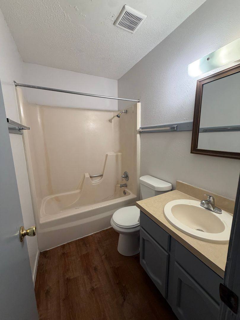 Apartment for rent at 616-716 Calle Sur, Hobbs, NM 88240