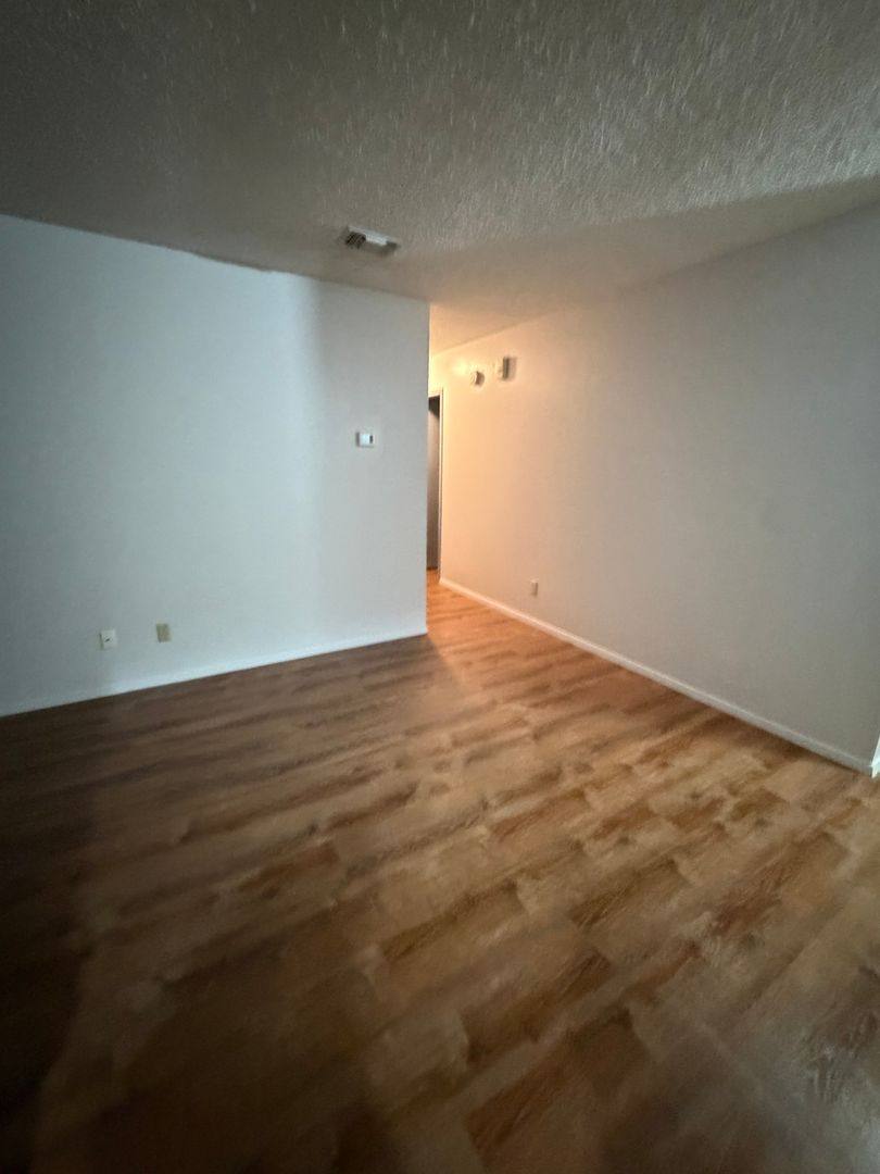 Apartment for rent at 616-716 Calle Sur, Hobbs, NM 88240