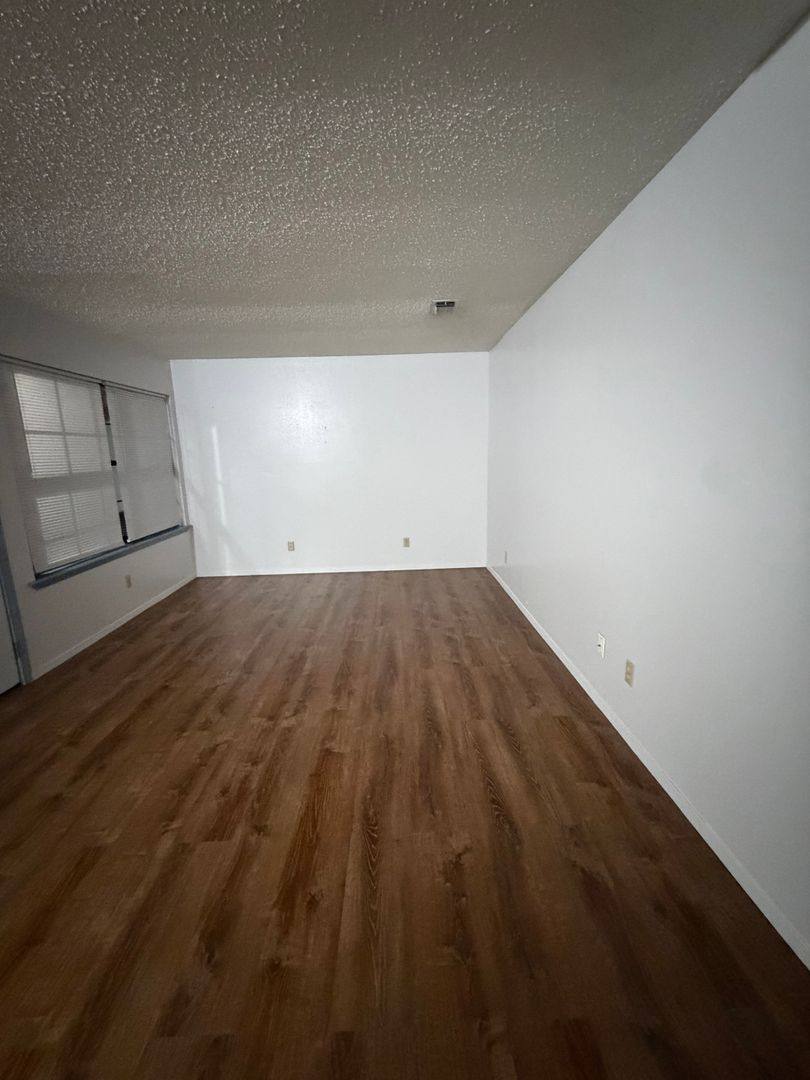 Apartment for rent at 616-716 Calle Sur, Hobbs, NM 88240