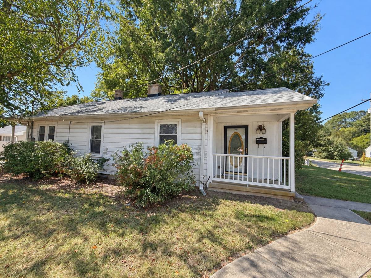 House for rent at 300 Ward St, Graham, NC 27253