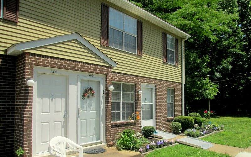 Apartment for rent at 900 Daphia Circle, Newport News, VA 23601