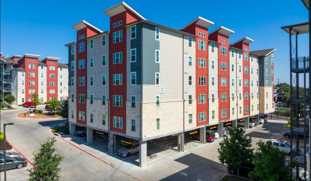 Apartment for rent at 2401 E Oltorf St, Austin, TX 78741