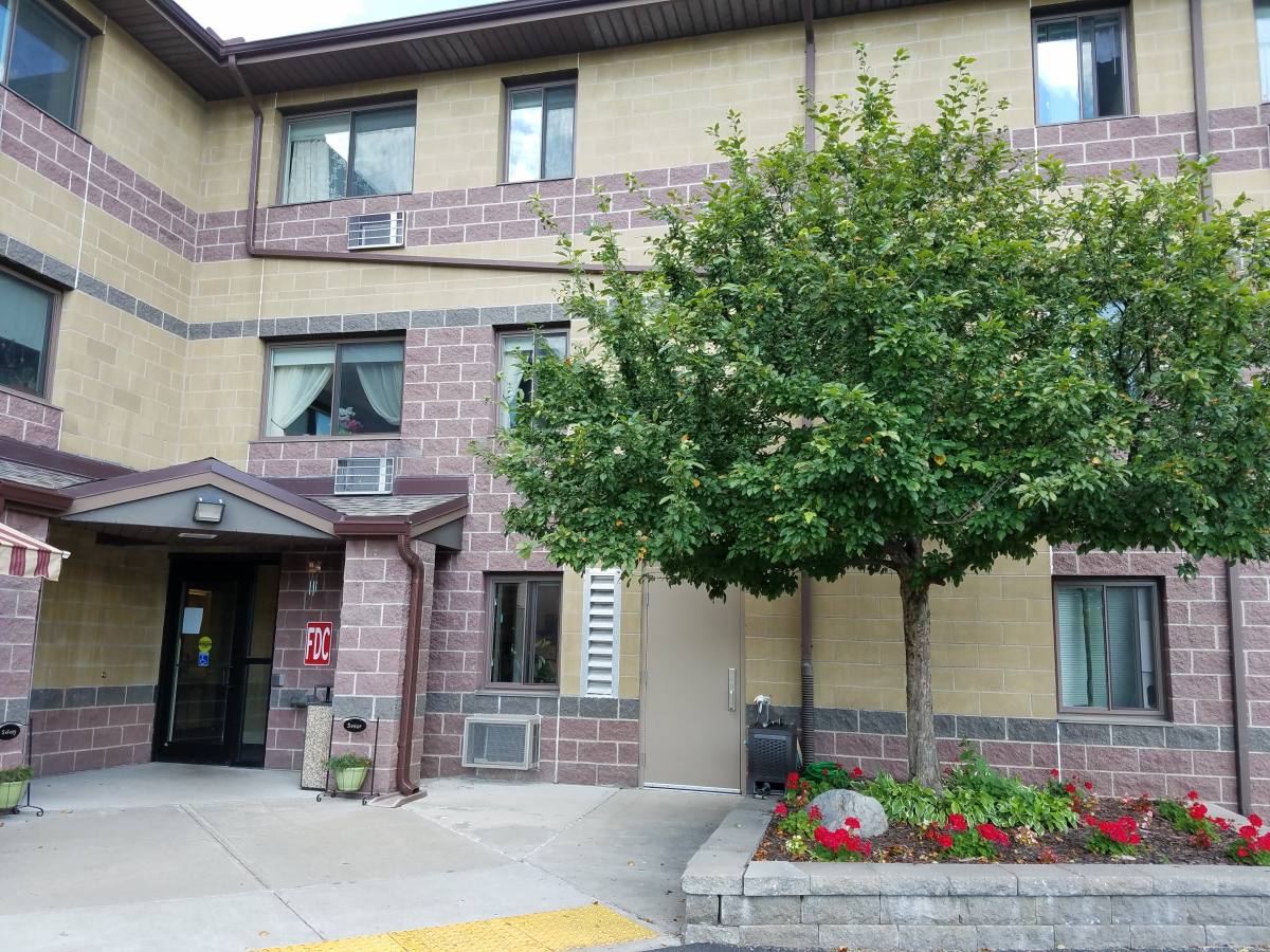 Apartment for rent at 200 Russet Lane, Syracuse, NY 13209
