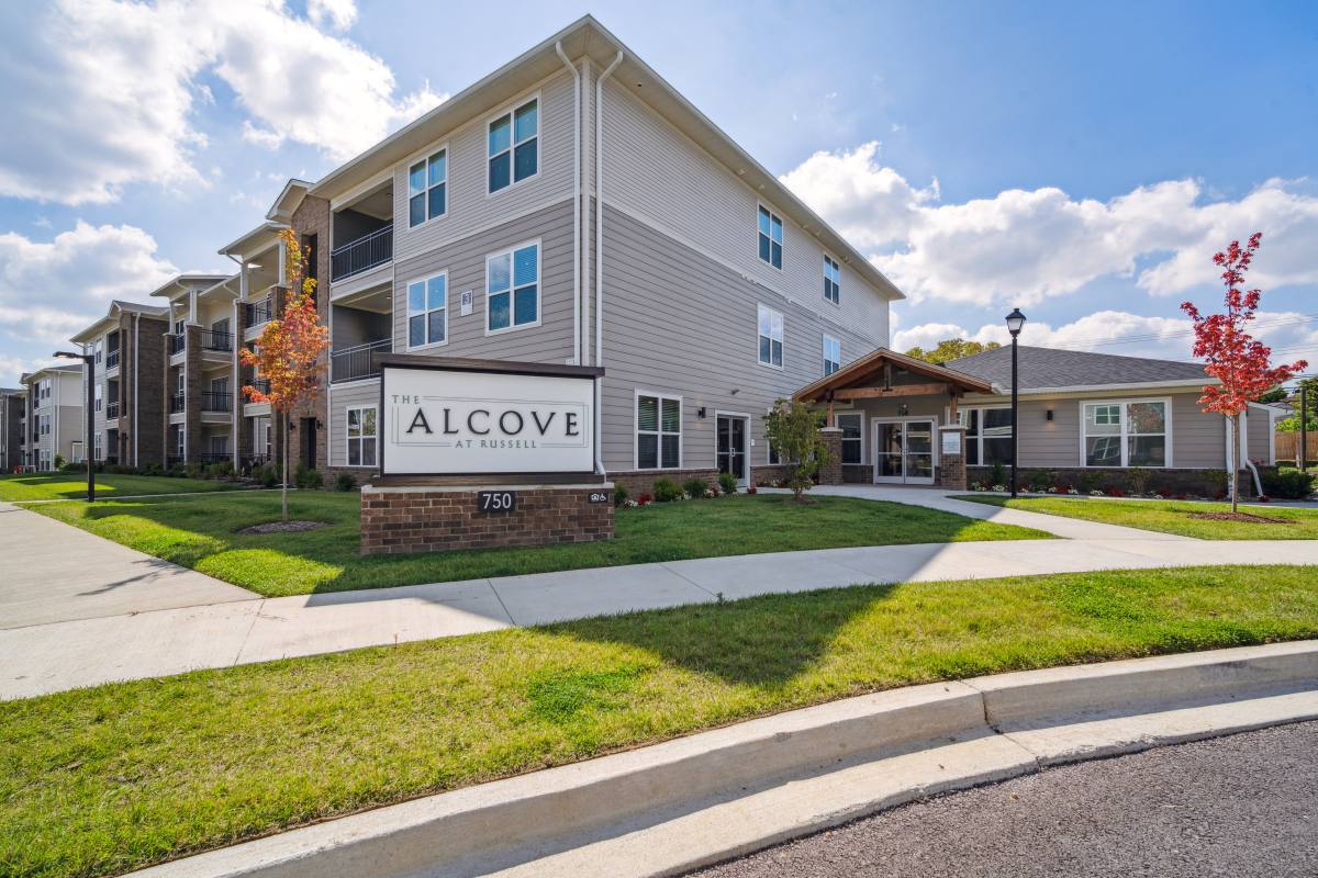 Apartment for rent at 1975 Russell Cave Rd, Lexington, KY 40511