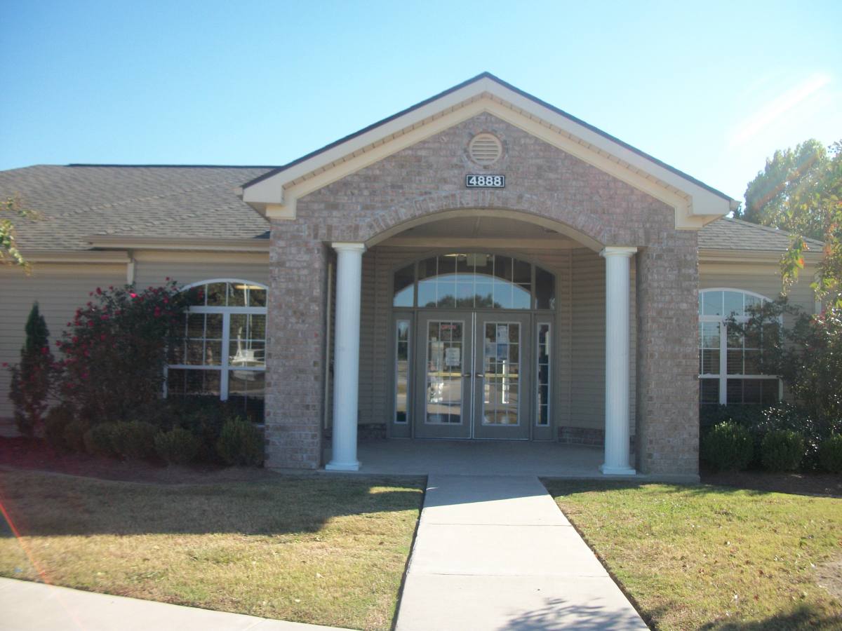 Apartment for rent at 4888 Hooper Rd, Baton Rouge, LA 70811