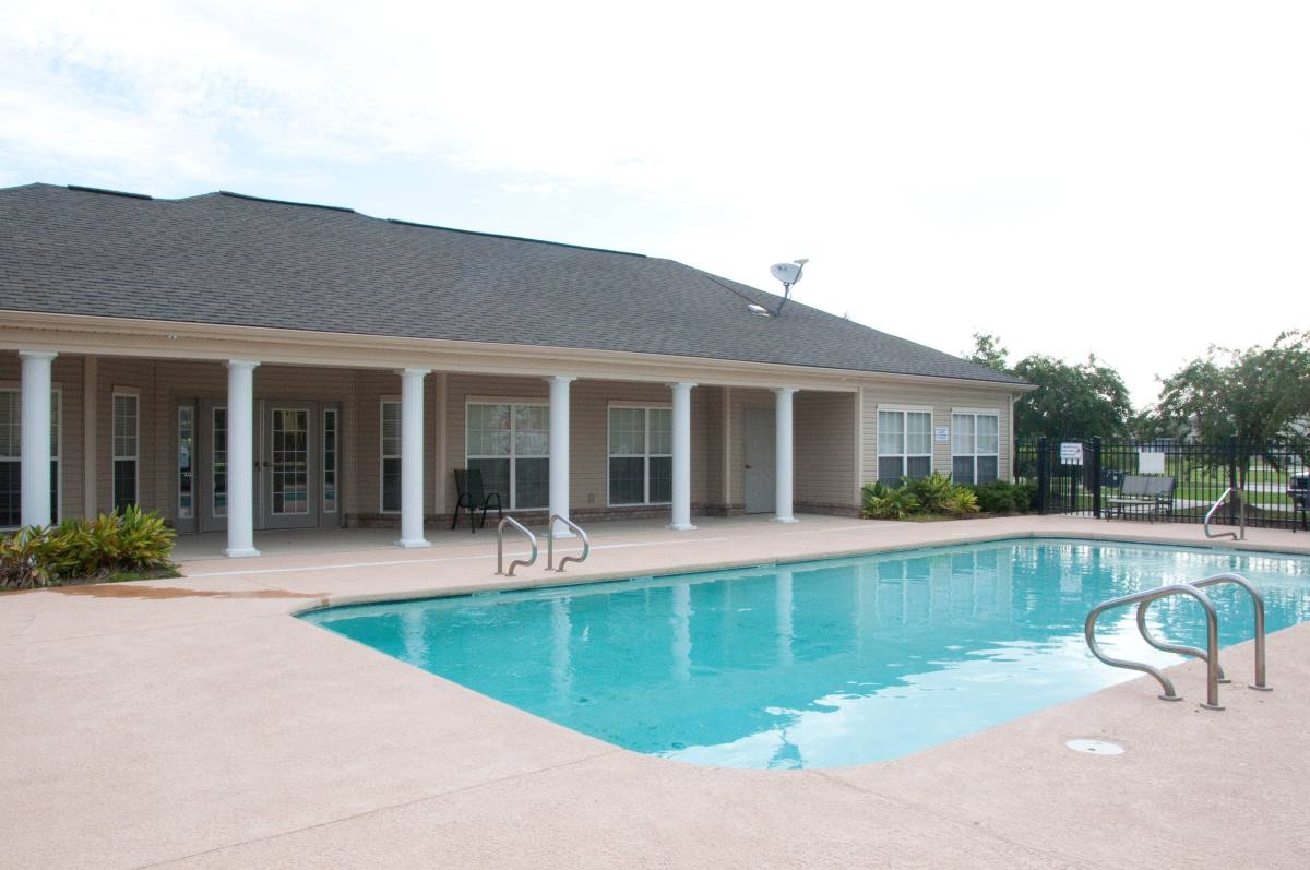 Apartment for rent at 4888 Hooper Rd, Baton Rouge, LA 70811