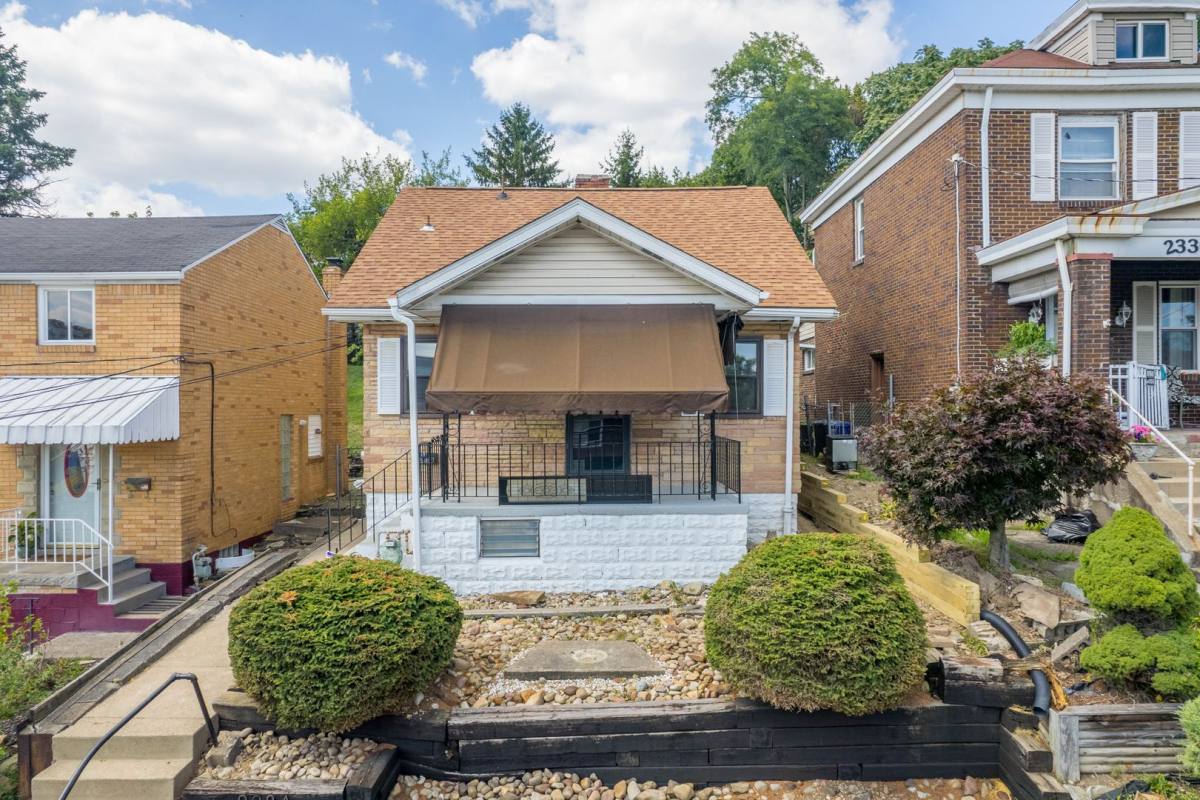House for rent at 2334 Wolford St, Pittsburgh, PA 15226