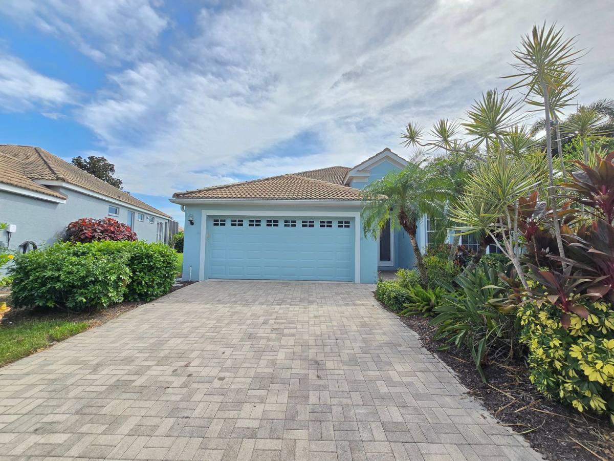 House for rent at 4285 Miriana Way, Sarasota, FL 34233