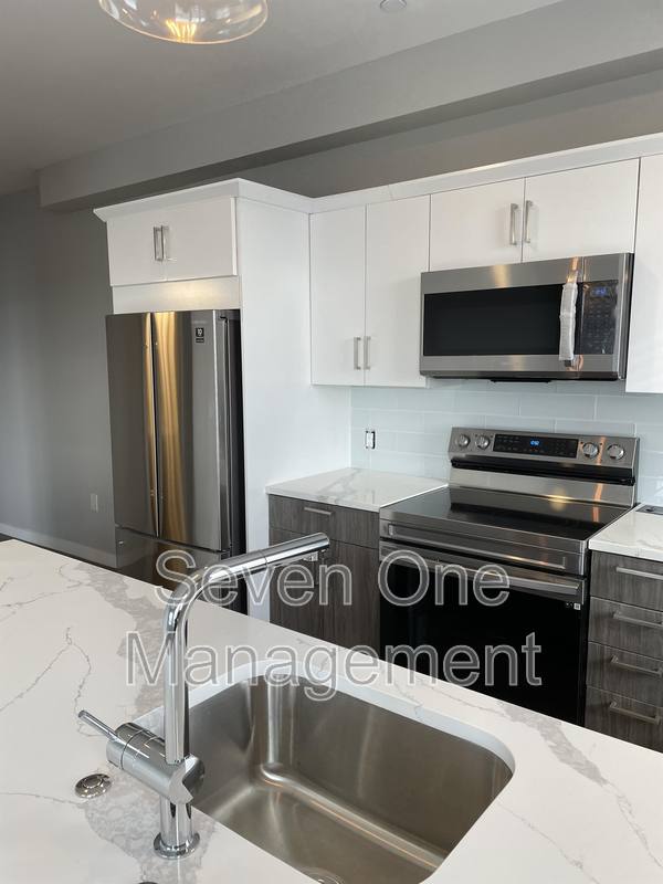 Apartment for rent at 4649 Umbria St #304, Philadelphia, PA 19127