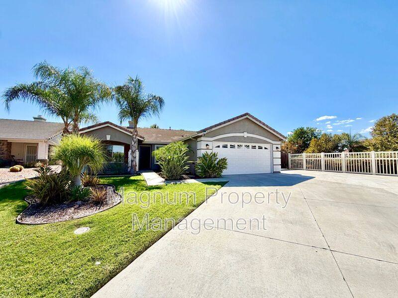 House for rent at 31285 Hamburg Circle, Winchester, CA 92596
