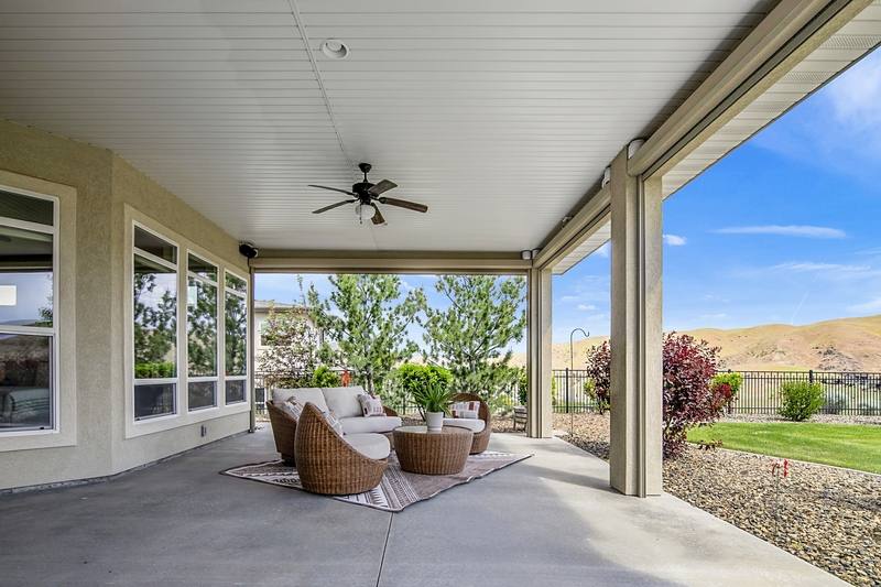 House for rent at 5030 W Parkridge Dr, Garden City, ID 83714
