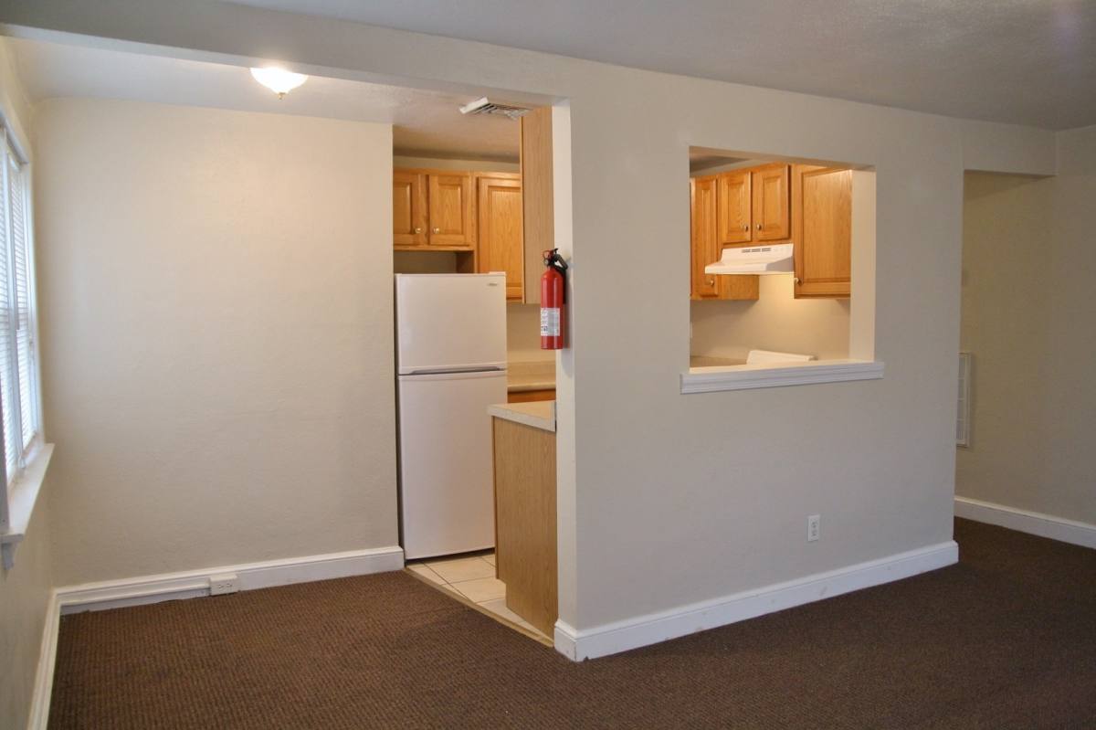 Apartment for rent at 4008 Walnut St, Harrisburg, PA 17109