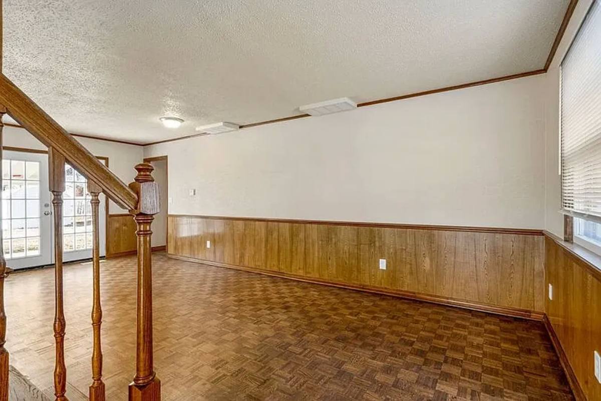 House for rent at 2844 S 73rd E Ave, Tulsa, OK 74129