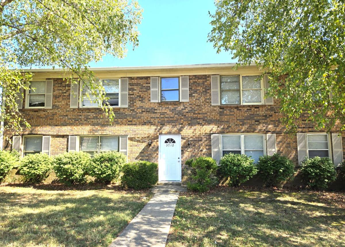 Apartment for rent at 3712 Camelot Dr #2, Lexington, KY 40517