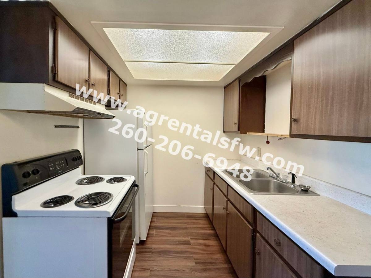 Apartment for rent at 901-931 W Brookwood Court, New Haven, IN 46774