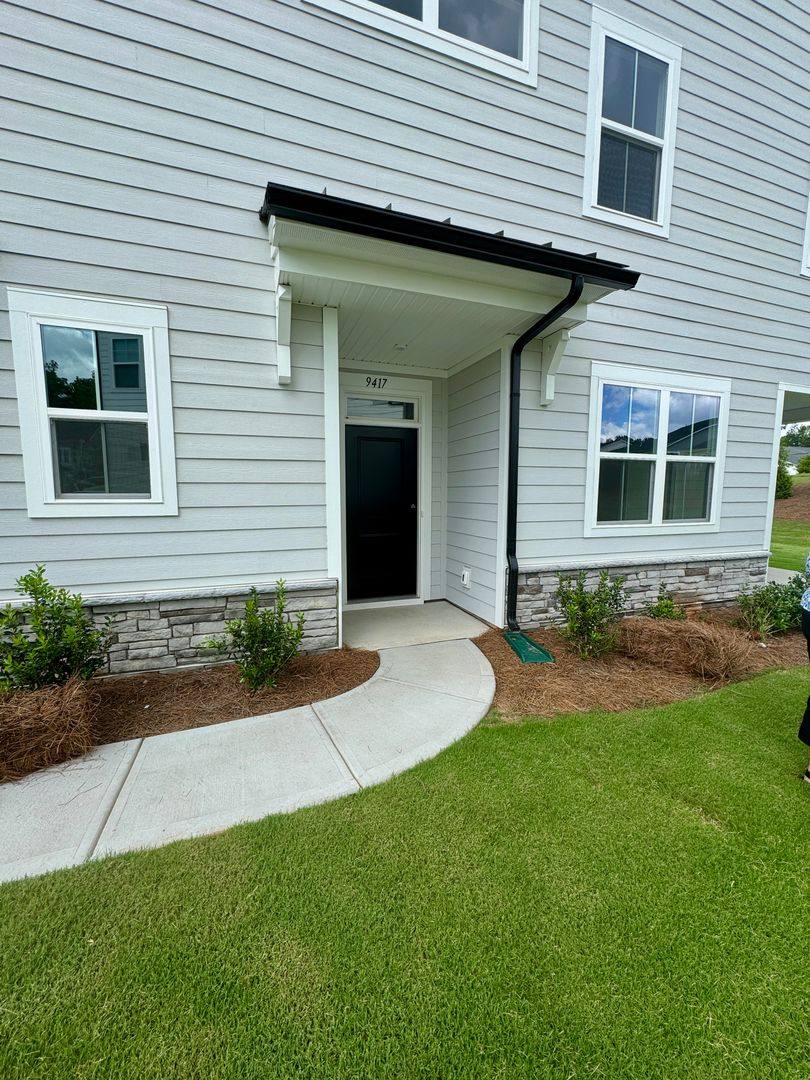 Townhouse for rent at 9417 Munsing Dr Griffith Lakes, Charlotte, NC 28269