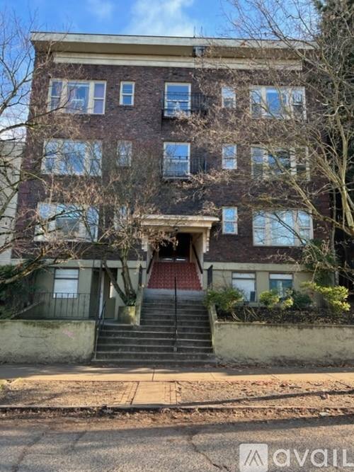 Apartment for rent at 1716 Boylston Ave #202, Seattle, WA 98122