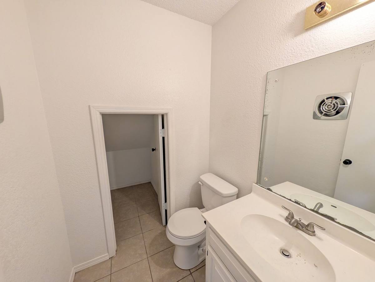 Apartment for rent at 9904 E 22nd Place, Tulsa, OK 74129