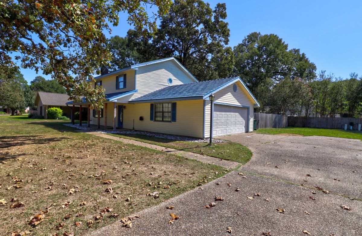 House for rent at 3009 Brittney Lane, Texarkana, TX 75503
