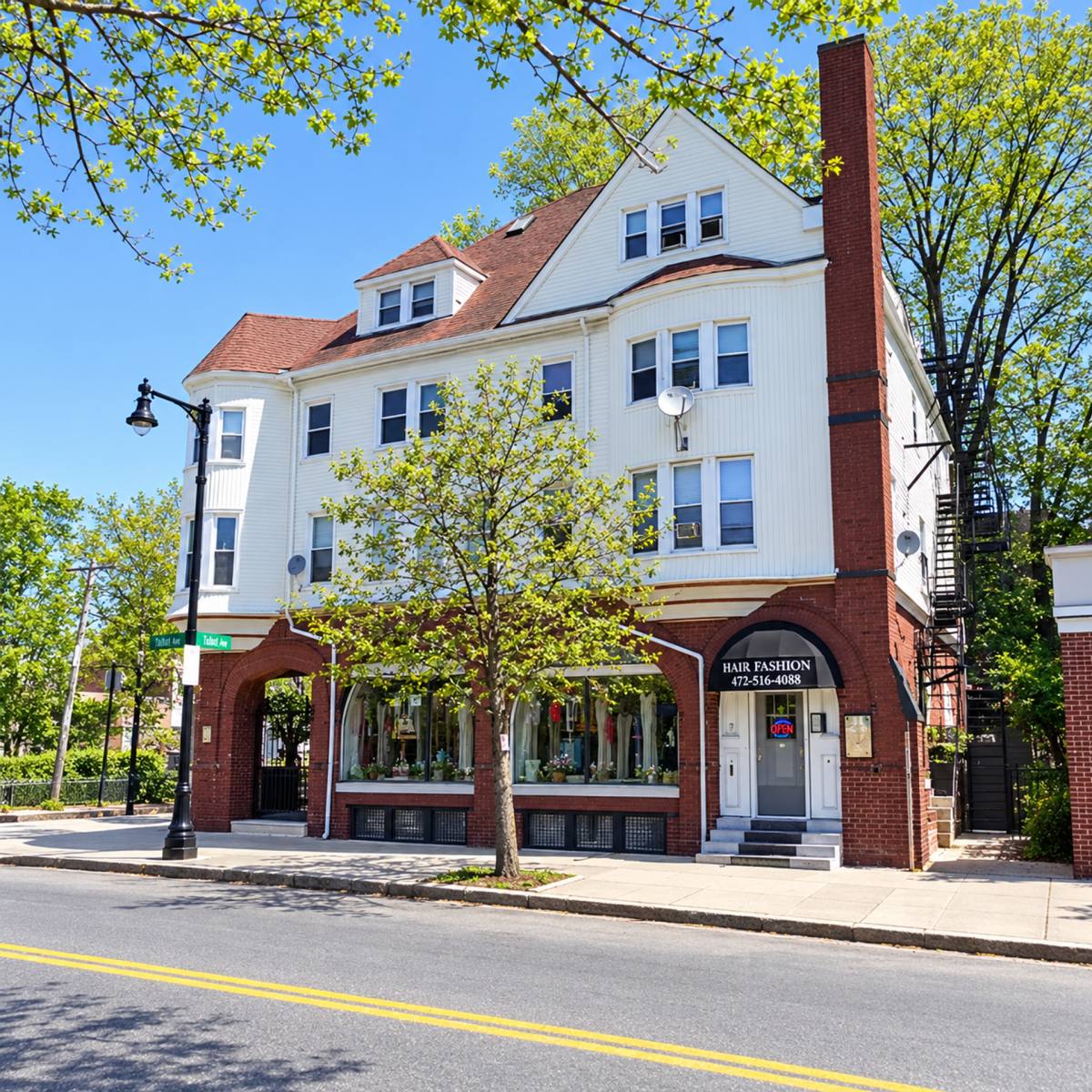 Apartment for rent at 200-202 Washington St, Dorchester, MA 02121
