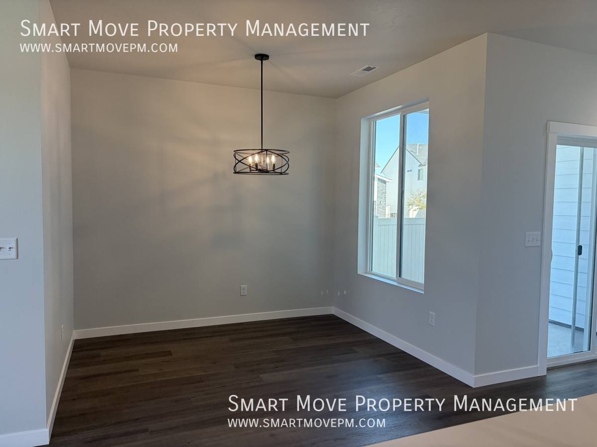 House for rent at 4340 N Camp Creek Ave, Meridian, ID 83642