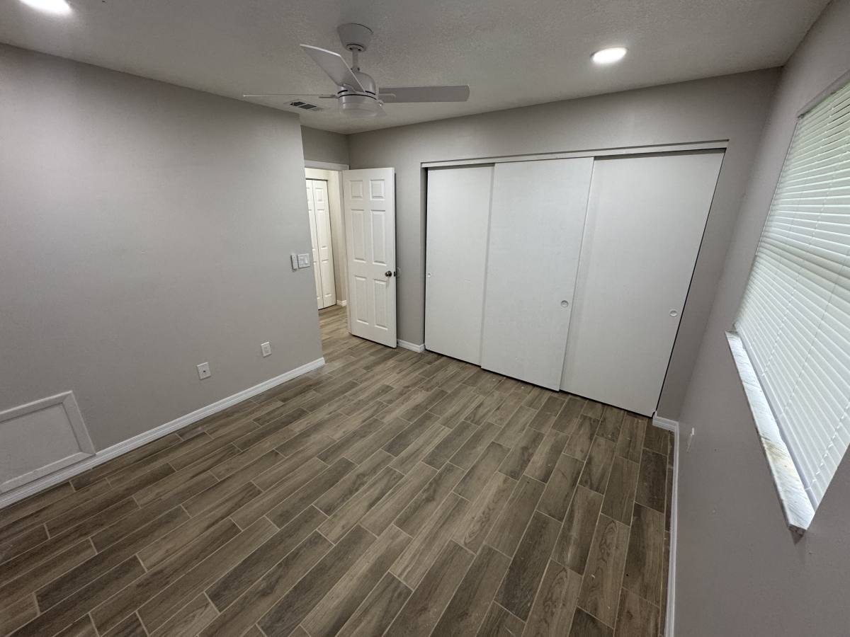 Apartment for rent at 21512 Campbell Dr, Brooksville, FL 34601