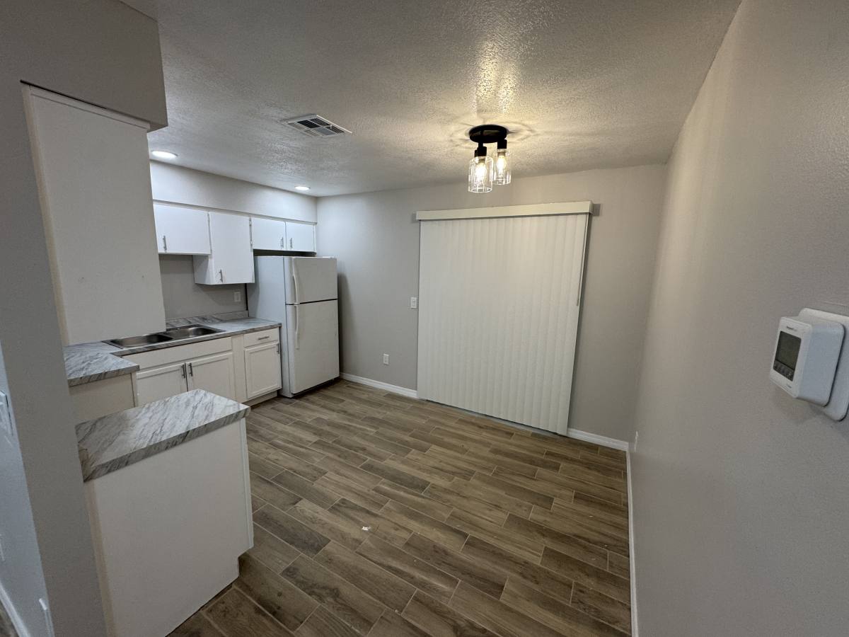 Apartment for rent at 21512 Campbell Dr, Brooksville, FL 34601