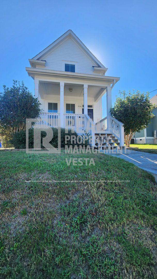 Manager Icon Ash 924 Ash St in Macon, GA | 3 Beds 2.5 Baths 1,267 sqft House for Rent ...