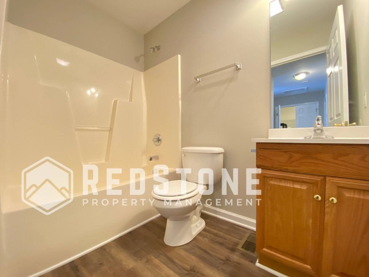 Apartment for rent at 1110 Chandler Ave, Burlington, NC 27217
