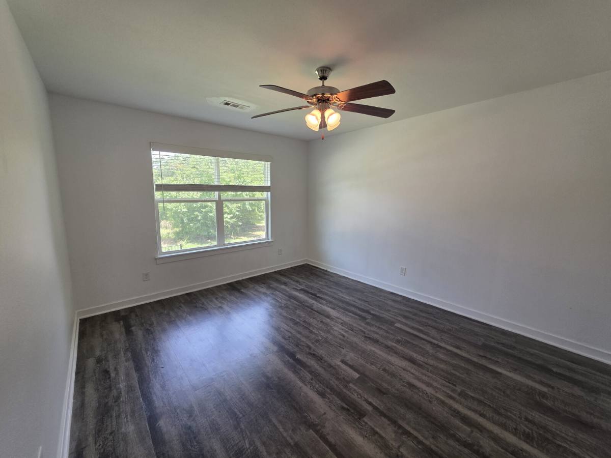 Apartment for rent at 637 Hidden Springs Dr #1, Decatur, AR 72722