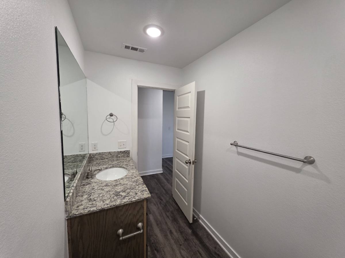 Apartment for rent at 637 Hidden Springs Dr #1, Decatur, AR 72722