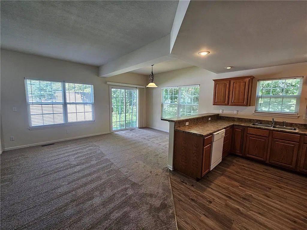 House for rent at 8822 Timber Creek Lane, Liberty, MO 64068