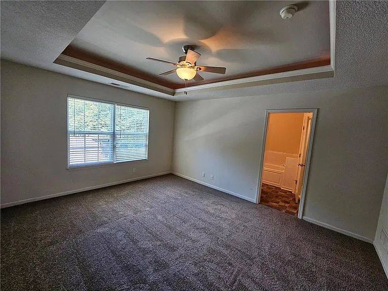 House for rent at 8822 Timber Creek Lane, Liberty, MO 64068