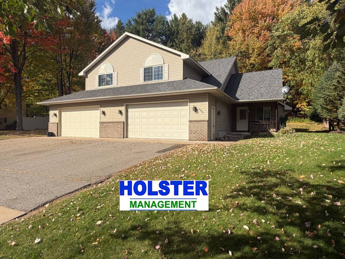 Townhouse for rent at 1916 Brookview Court, Wausau, WI 54403