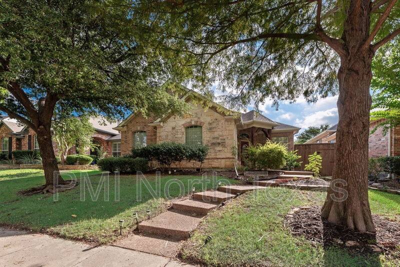 House for rent at 5544 Hidden Creek Lane, Frisco, TX 75036