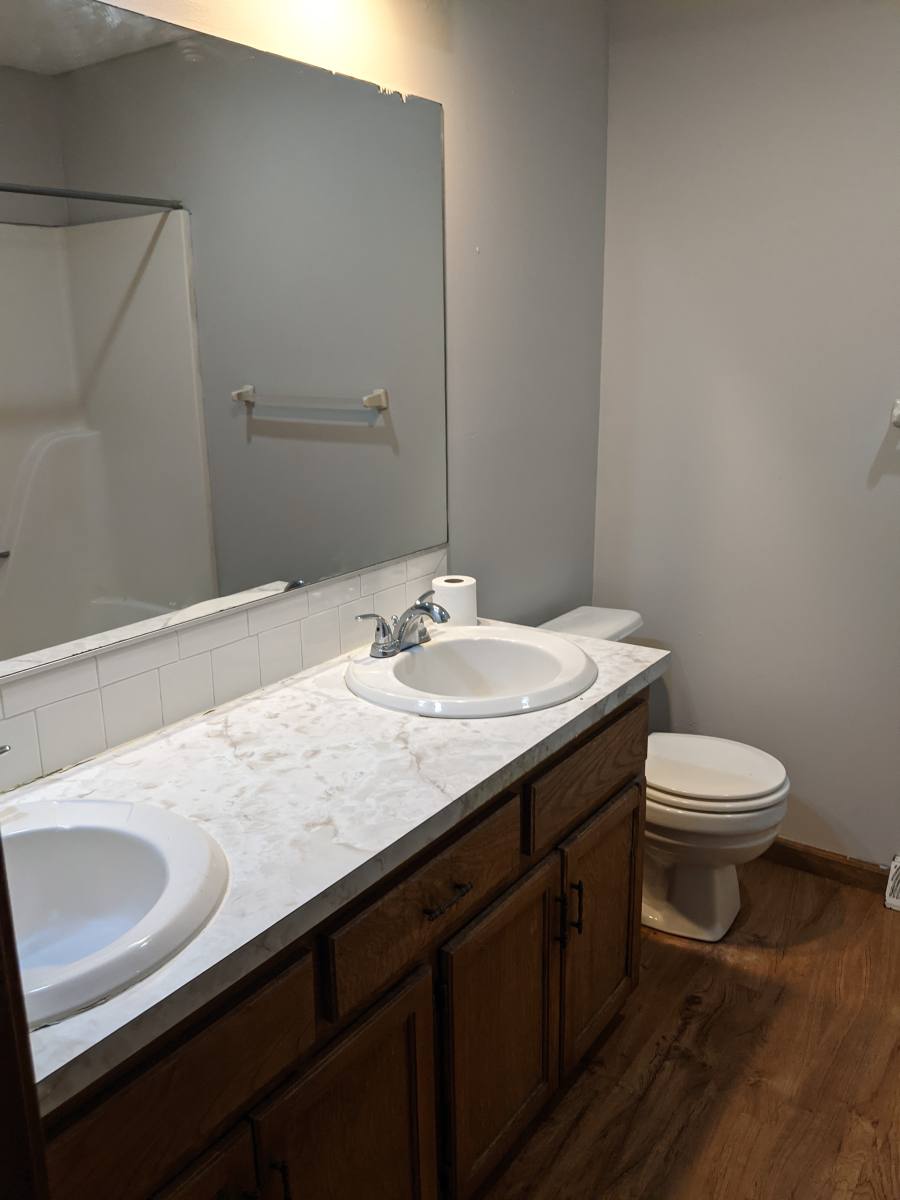 Apartment for rent at 420-434 Gallatin, Liberty, MO 64068