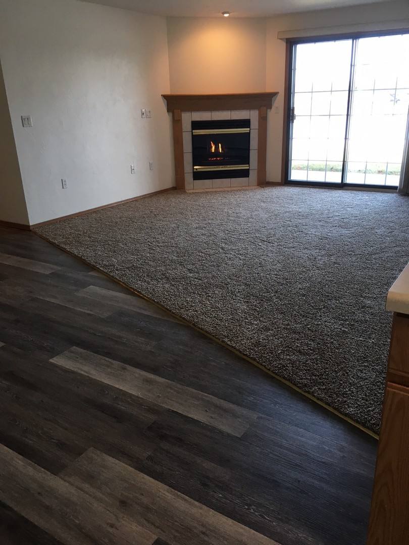 Apartment for rent at 1601 Riverbend Terrace, Green Bay, WI 54311