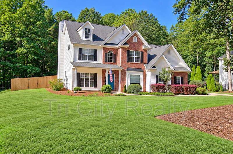 House for rent at 75 Sycamore Way, Sharpsburg, GA 30277