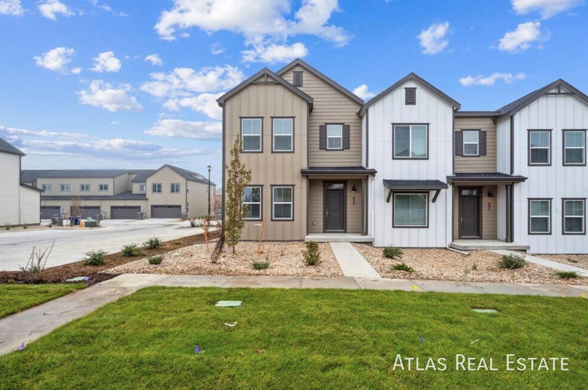 Townhouse for rent at 6017 McIntyre Alley #11-6017, Brighton, CO 80601