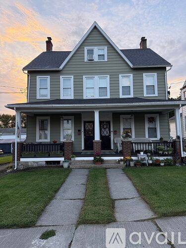 House for rent at 1523 Linden St, Bethlehem, PA 18017