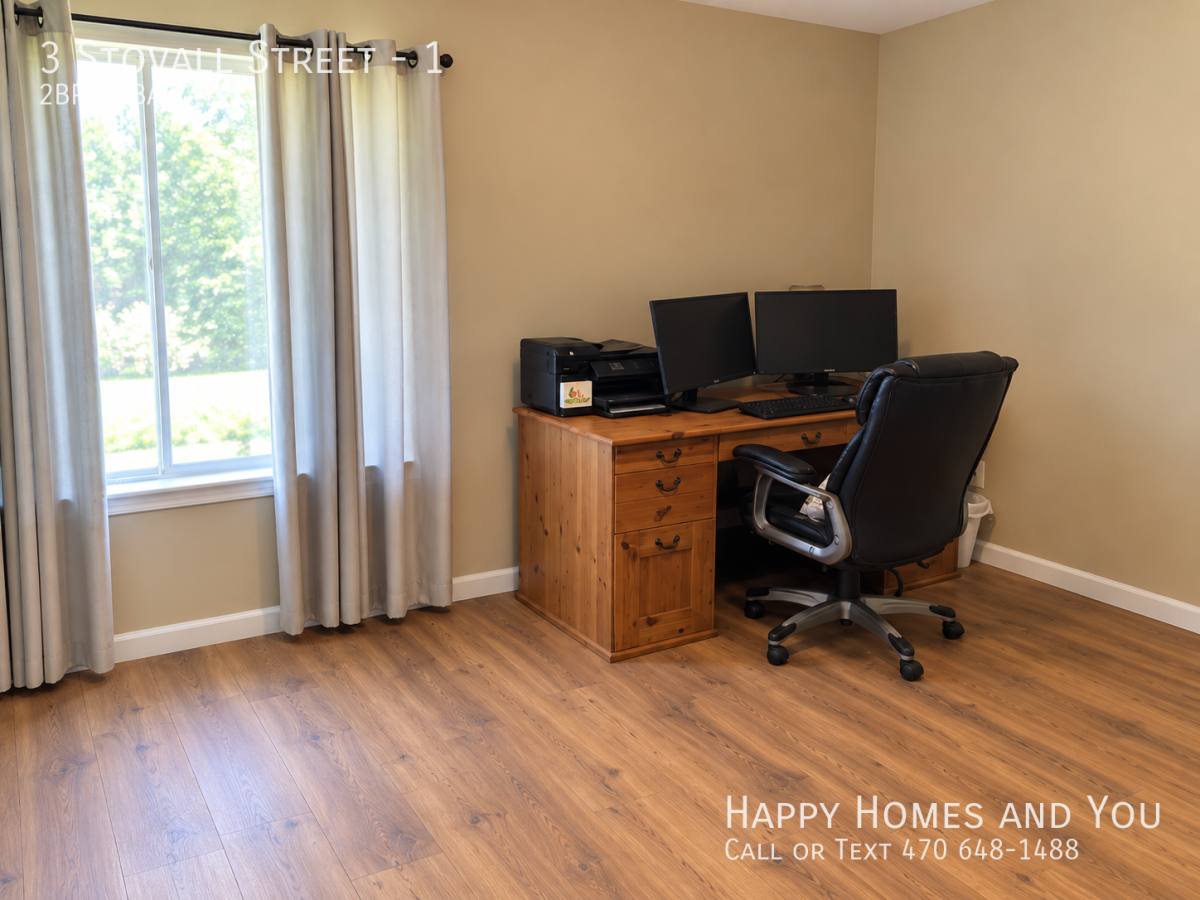 Apartment for rent at 3 Stovall St #1, Sharpsburg, GA 30277