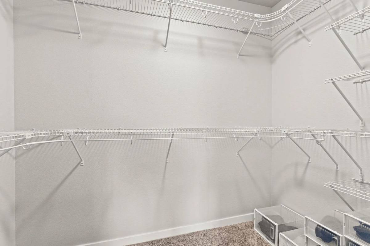 Apartment for rent at 419-421 S Barker Rd, Greenacres, WA 99016