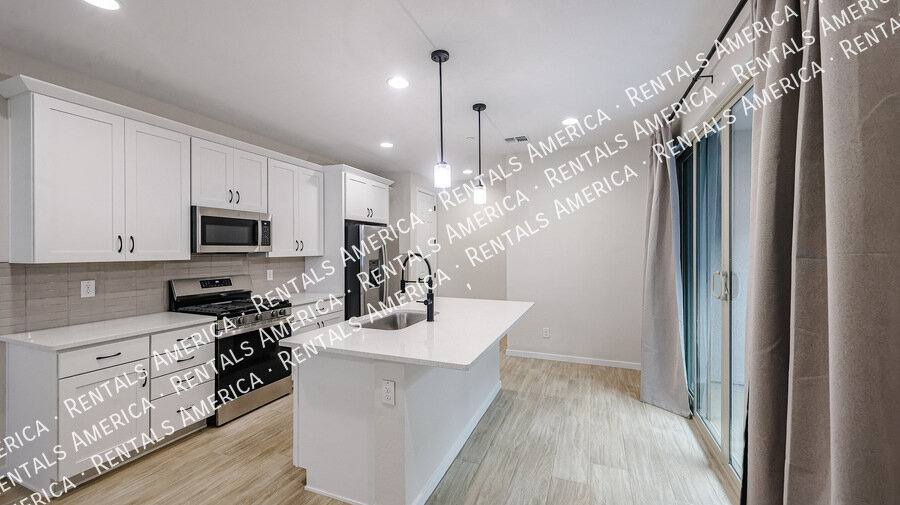Townhouse for rent at 2858 N Evergreen St, Buckeye, AZ 85396