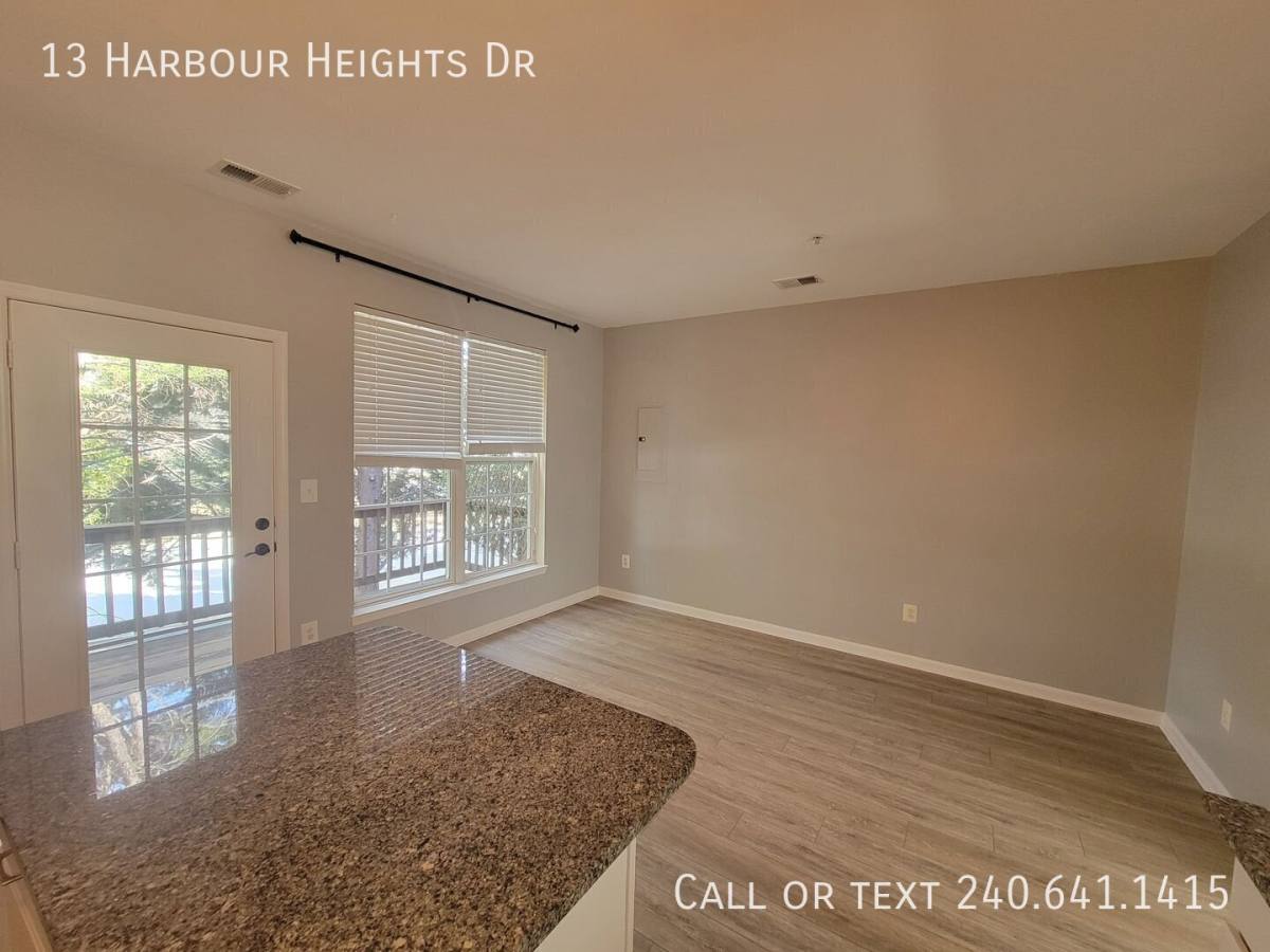 Townhouse for rent at 13 Harbour Heights Dr, Annapolis, MD 21401