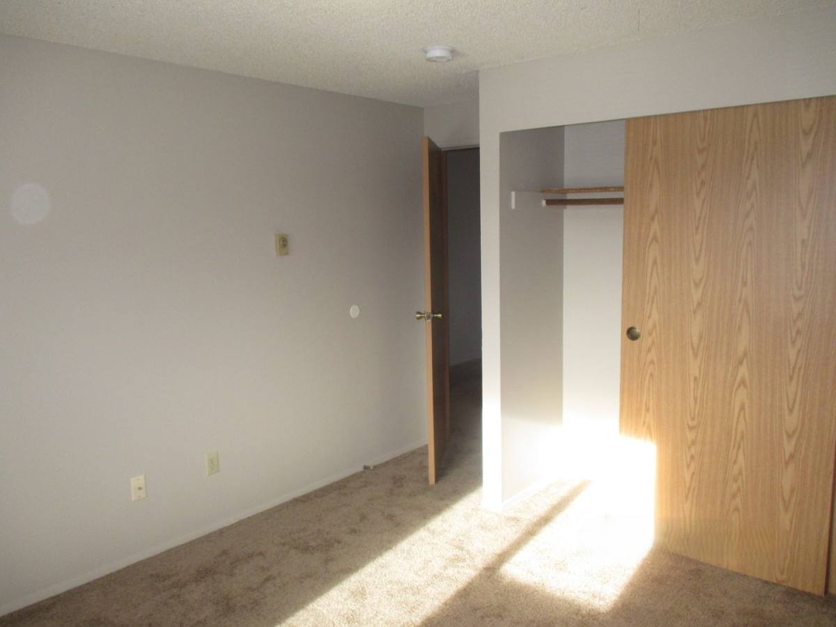 Apartment for rent at 212 Portland Court SW, Pacific, WA 98047