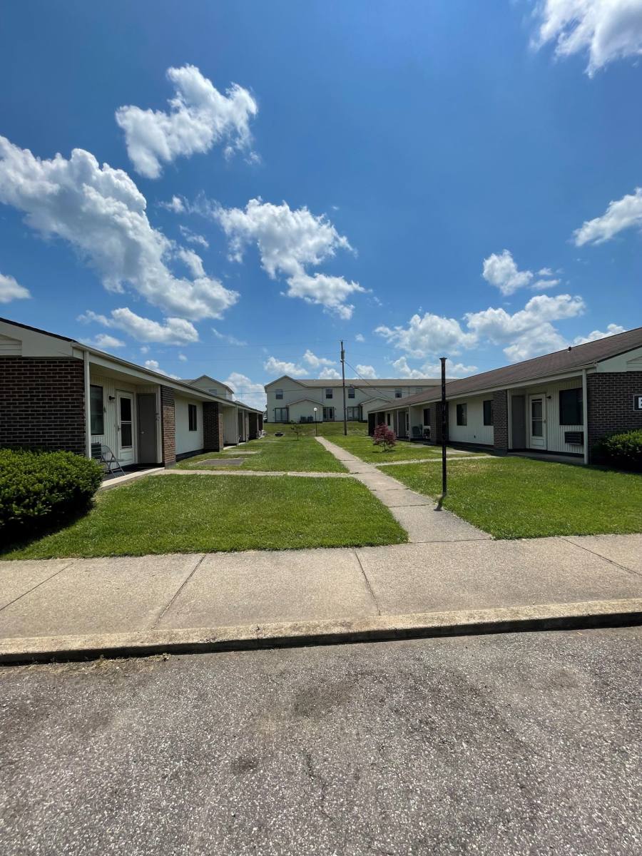 Apartment for rent at 130 N Bridge Street; E-2, New Martinsville, WV 26155