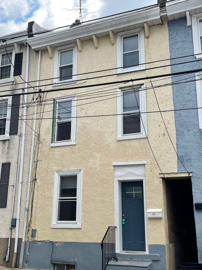 Apartment for rent at 145 E St #1, Philadelphia, PA 19127