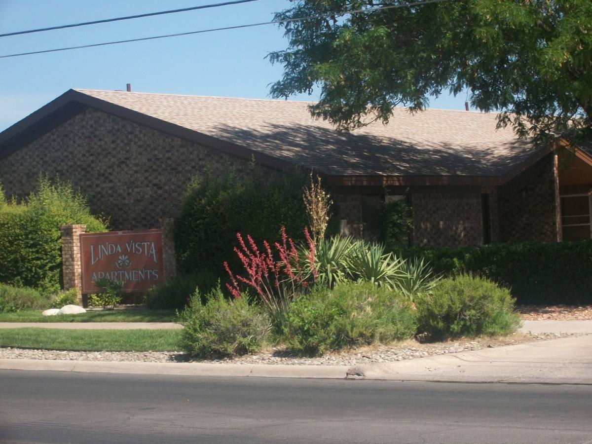 Apartment for rent at 117 E Mescalero, Roswell, NM 88201